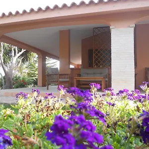 https://chia-casa-mare-vacanze.in-sardinia.net
